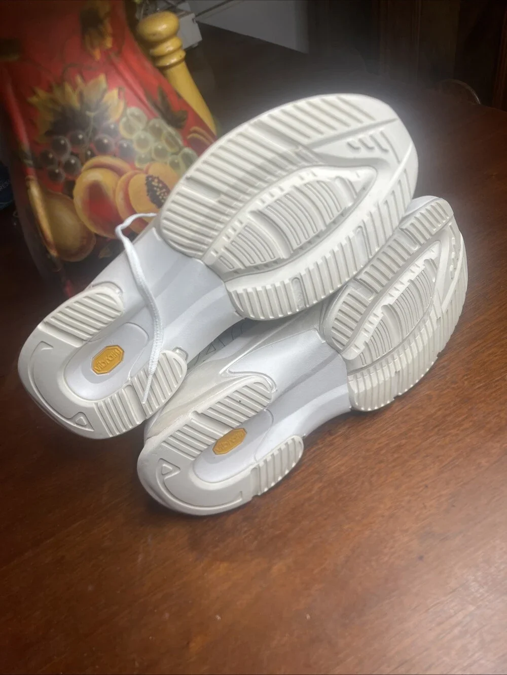 BRANDBLACK LA OG White Mens 11.5 Vibram White Running Shoes Excellent